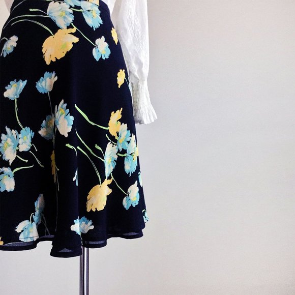 Vintage Ann Taylor Flouncy Floral Skirt - Picture 2 of 4